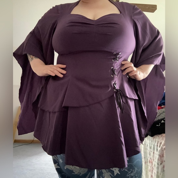 chic star Tops - 💚3/$30💚 Chic Star Victorian corset drape bell sleeve blouse lace up sz 3X 24